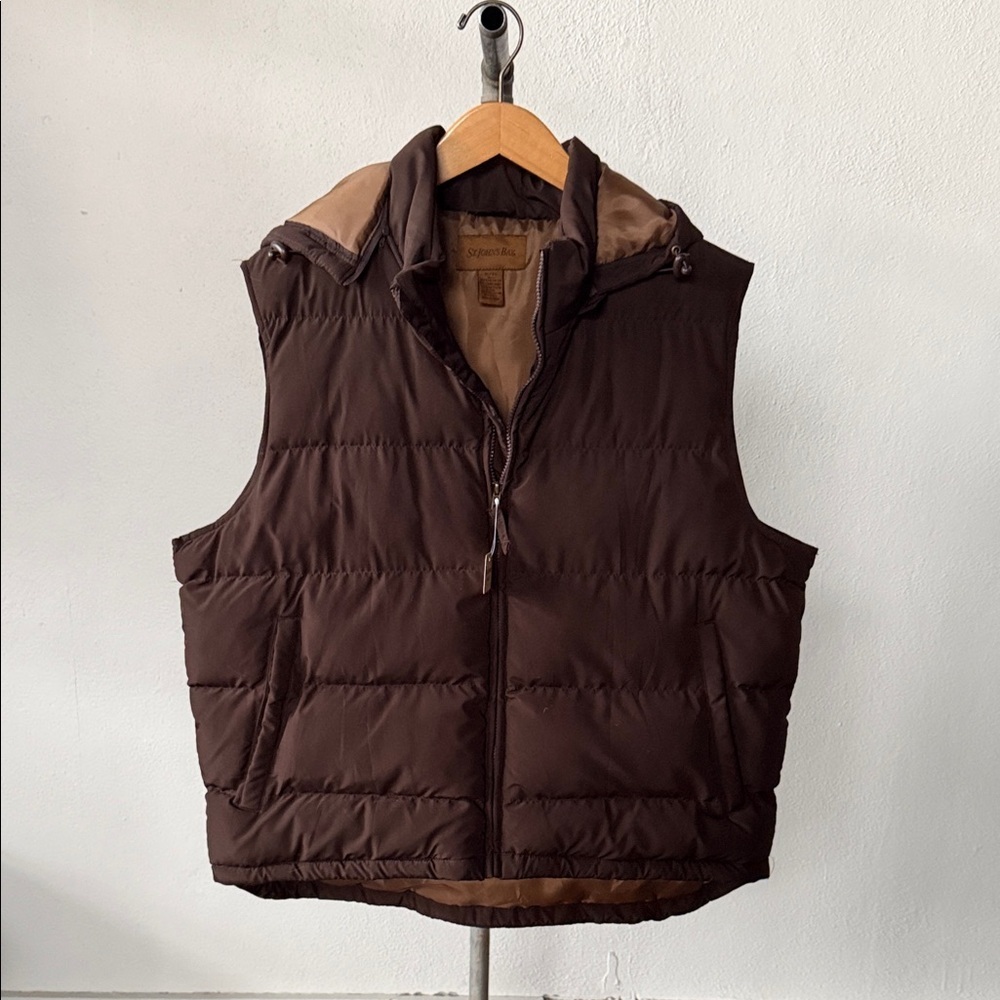 NWT ST Johns Bay Hooded Puffer Vest Size XL